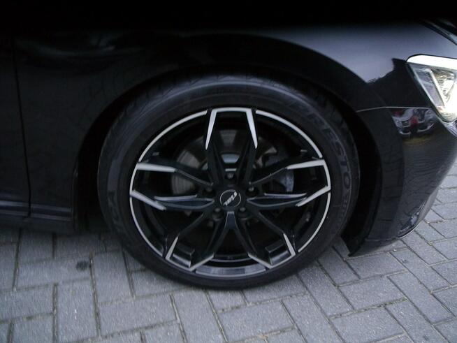 Volkswagen Passat Stan b.dobry Ledy Navi 100%bezwypadkowy z Niemiec Gwarancja 12m