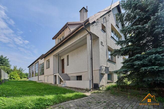 Dom z halą warsztatowo-garażową przy S7