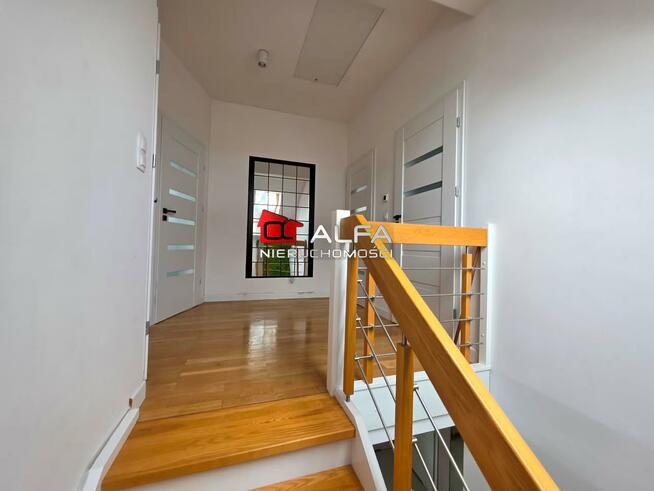 Dom Żarów, Żarów