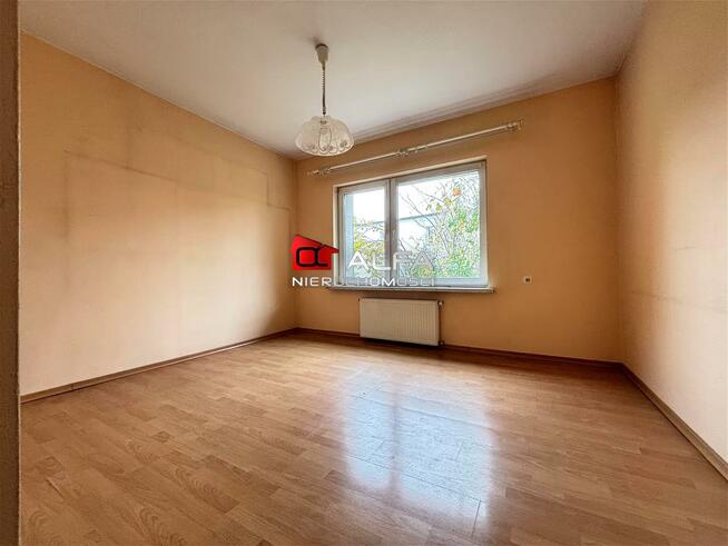 Dom Świdnica, Wschodnia