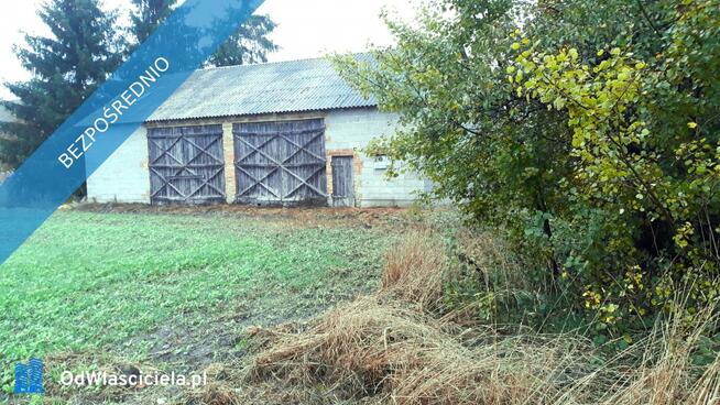 Działka siedliskowa z budynkiem.