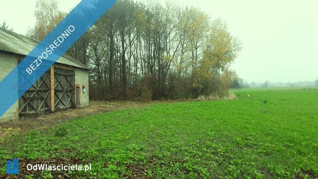 Działka siedliskowa z budynkiem.