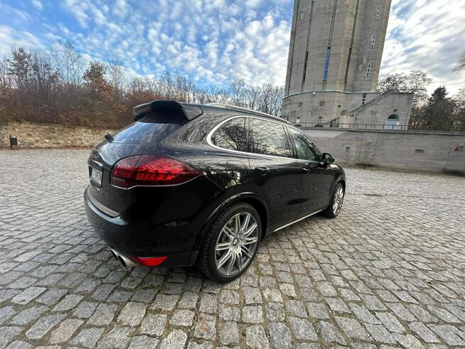 Porsche Cayenne Turbo Salon Polska