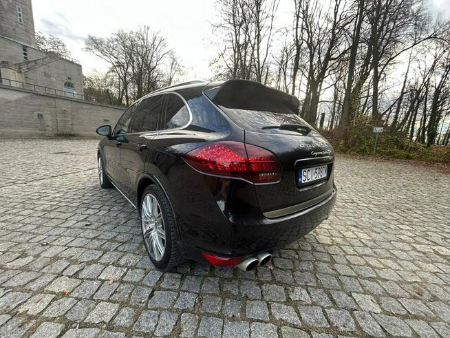 Porsche Cayenne Turbo Salon Polska