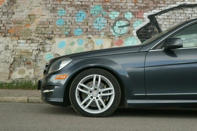 Mercedes C 350 3,5 V6(306 PS)4MATIC-Automat-Skóra-Szyberdach-Grzane Fotele