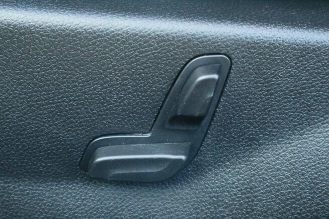 Mercedes C 350 3,5 V6(306 PS)4MATIC-Automat-Skóra-Szyberdach-Grzane Fotele