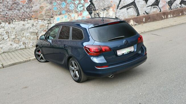 Opel Astra -Grzana Kierownica-Grzane Fotele-Tempomat-Czujniki Parkowania