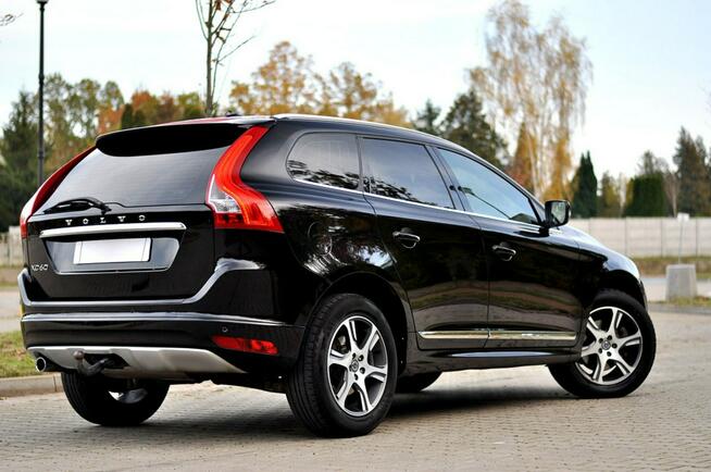 Volvo XC 60 LiFT 2,0 D3 5-Cilindrów Ledy Digital Navi Skóra Grzana Mały Przebieg