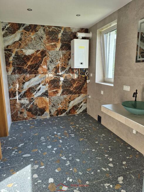 LOKAL, DOM do wynajęcia Gdów , Łapanów