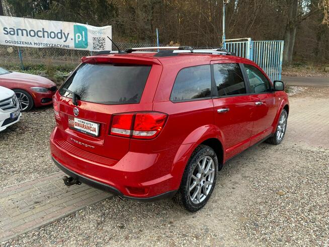 Fiat Freemont 2.0d 170 KM AWD 7 os. DVD skóry Navi kamera fiull opcja 147tys km gwar