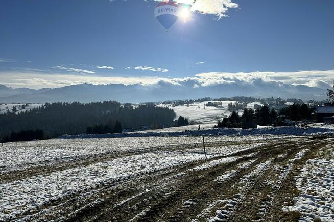 Działka budowlana z widokiem na góry w Bustryku