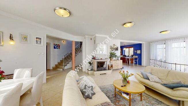 Nadarzyn TOP standard i lokalizacja, piękny ogród