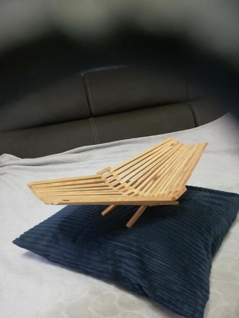 Gazetnik składany drewniany