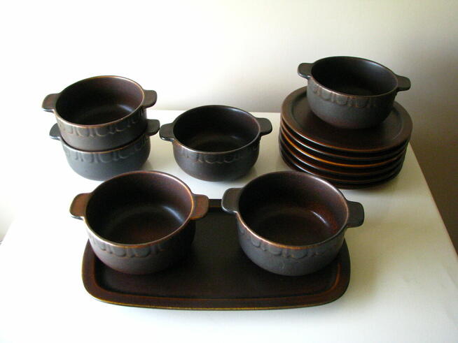 Kamionkowe miseczki z uszkami talerzyki i patera – tacka