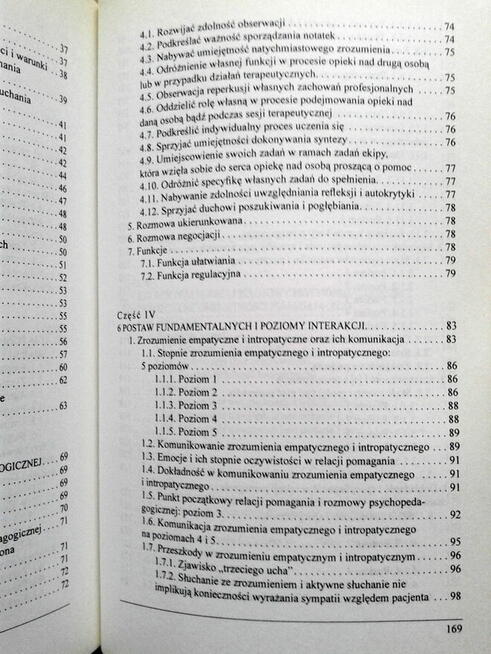 Komunikacja w relacjach niesienia pomocy - L. Macario