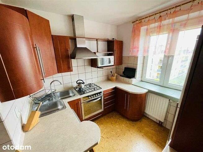 Wynajmę mieszkanie 3 pokoje z balkonem, 64 m2