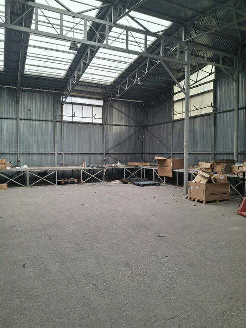 Magazyn 250 m² z biurem 80m2 • Duży plac, Piaseczno