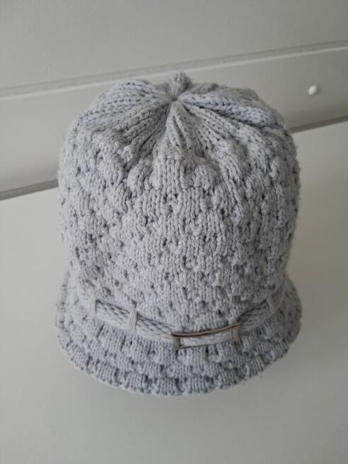 Czapka – kapelusik, wełniana, do sprzedania