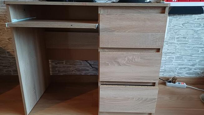 Sprzedam biurko mlodziezowe