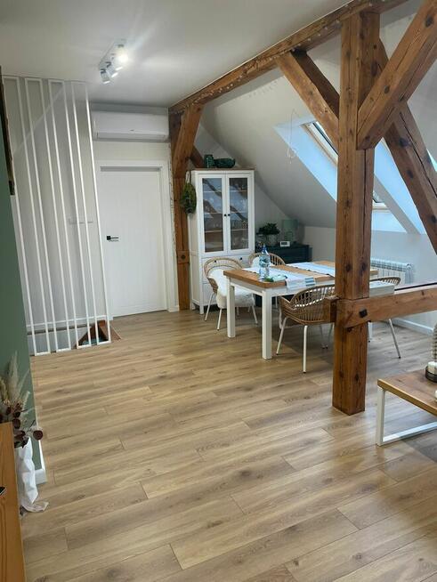 Montaż Paneli, Podłóg i Drzwi w Śmiglu – Profesjonalnie