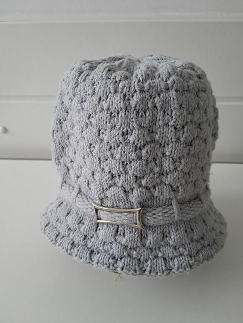 Czapka – kapelusik, wełniana, do sprzedania