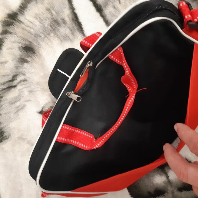Torba na laptopa do 15 używana czerwona tanio