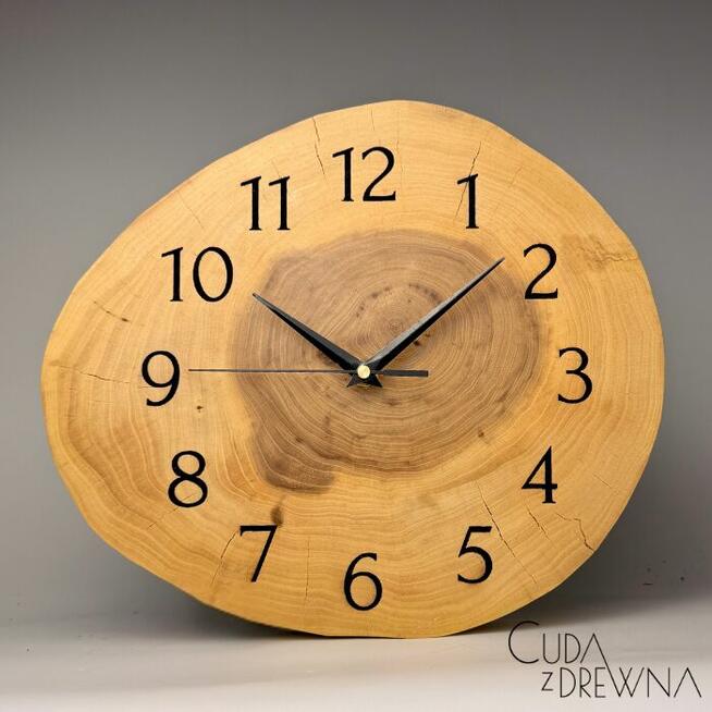 Zegar z drewna, pełna personalizacja 30 cm