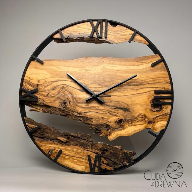 Nowoczesny zegar loft z drewnem