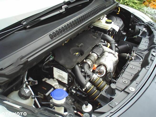 Peugeot 3008 1.6 HDi Style