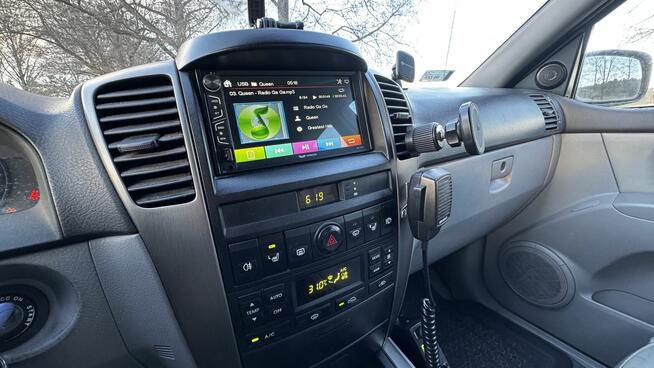 PILNIE sprzedam w pełni sprawną terenówkę KIA SORENTO lpg