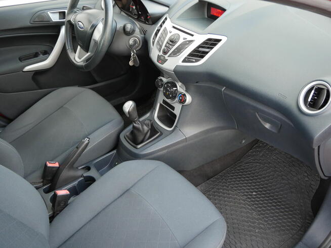 FORD FIESTA 2012 /// 1.25 /// 178,000 /// KLIMA /// 5 drzwi