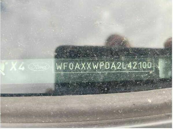 Syndyk sprzeda samochód Ford Focus, 2002 r.