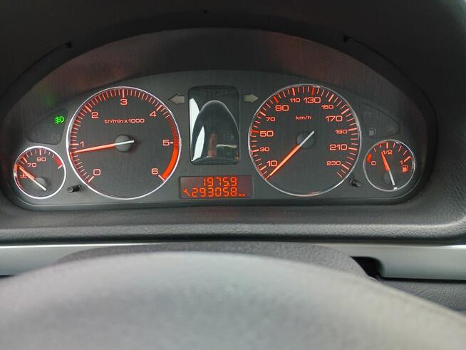 ŁADNY I ZADBANY PEUGEOT 407 diesel 1,6 !!!!