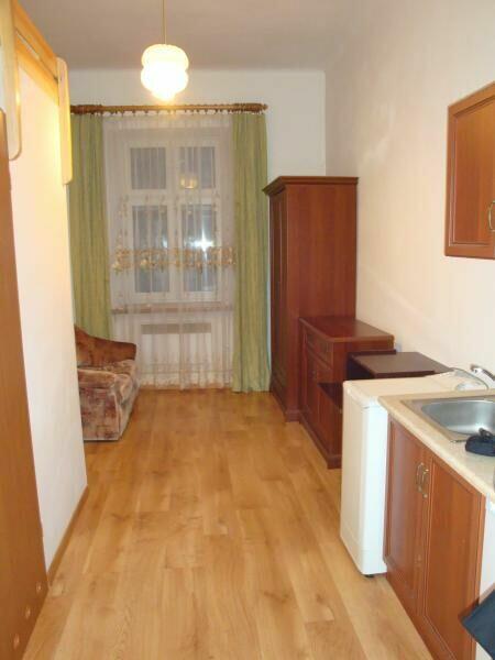 BEZPOŚREDNIO wynajmę kawalerkę Kraków CENTRUM