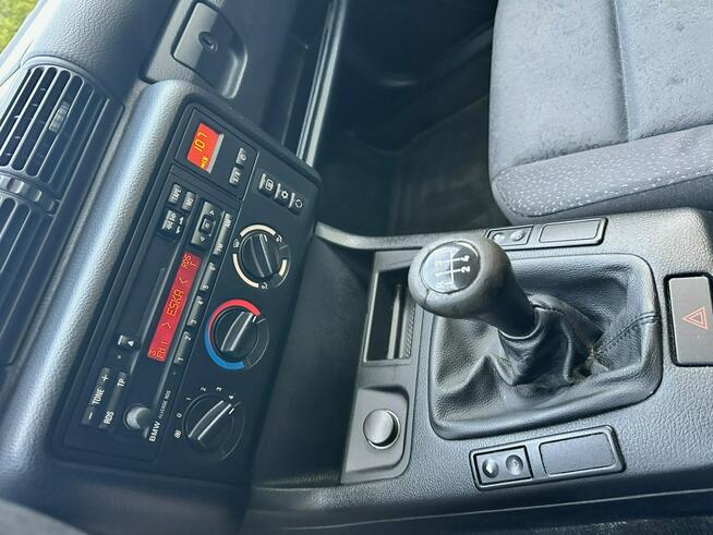 BMW e36 316i 1.9 105KM Bogata Wersja Klima PDC ASC BC Opłacona B.Ładna