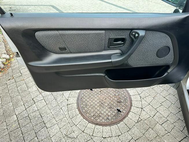 BMW e36 316i 1.9 105KM Bogata Wersja Klima PDC ASC BC Opłacona B.Ładna