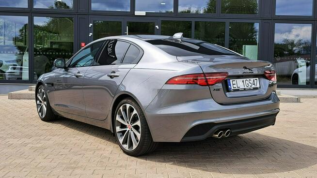 Jaguar XE 2.0D I4 204 KM AWD Auto SE 2023 EigerGrey SalonPL FV23%