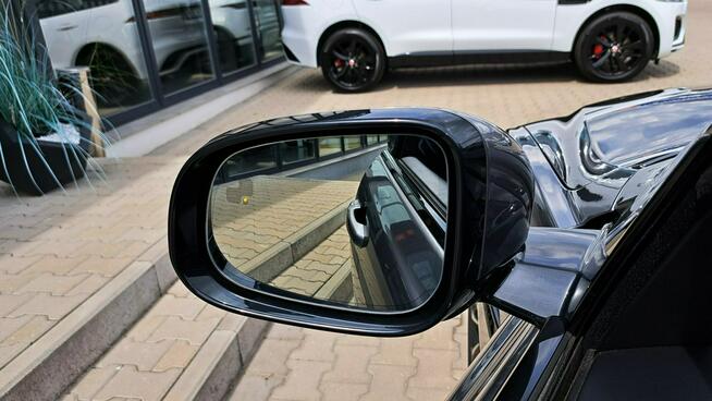 Jaguar XE 2.0D I4 204 KM AWD Auto SE 2023 EigerGrey SalonPL FV23%