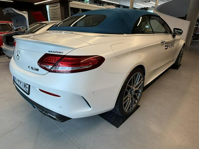 Mercedes-Benz C 63 S AMG Cabrio Ocean Blue