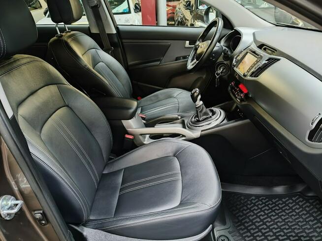 Kia Sportage 1.6 135KM Kamera, Navi, Grzane Fotele Przód/Tył/Kierownica, Skóra