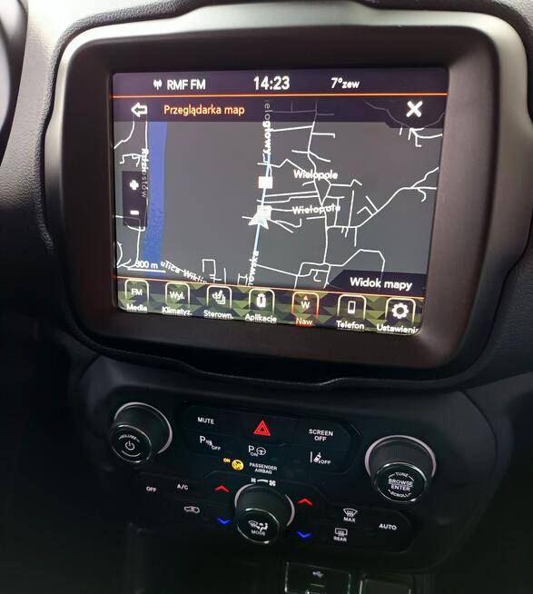 Jeep Renegade 1.3 150KM Automat Limited 4x2, serwis ASO, wyposażenie