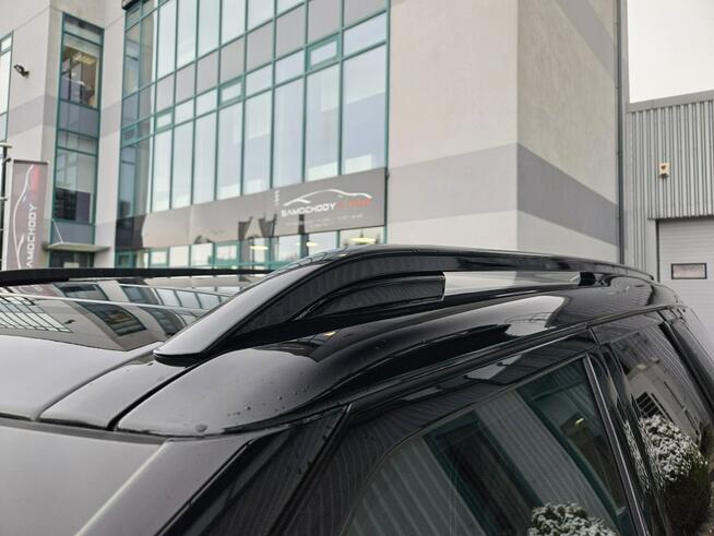 Land Rover Discovery D250 Dynamic SE Black. Gwarancja 04.2030. Tylko 6 500 km. FV 23%.