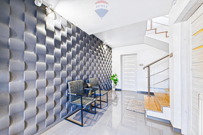 Kompleks inwestycyjny przy drodze ekspresowej S3