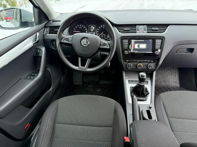 Škoda Octavia Salon Polska Faktura VAT 23%