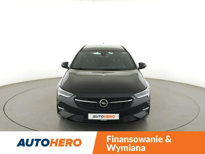 Opel Insignia automat LED navi klima auto grzane fotele czujniki parkowania