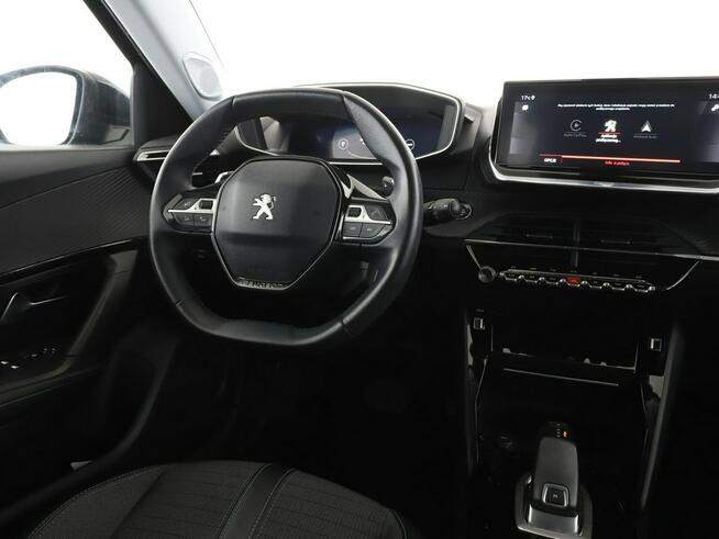 Peugeot 2008 automat full LED navi virtual cocpit klima auto kamera i czujniki park