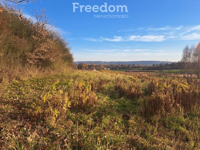 Atrakcyjna działka o pow. 0,74 ha na sprzedaż