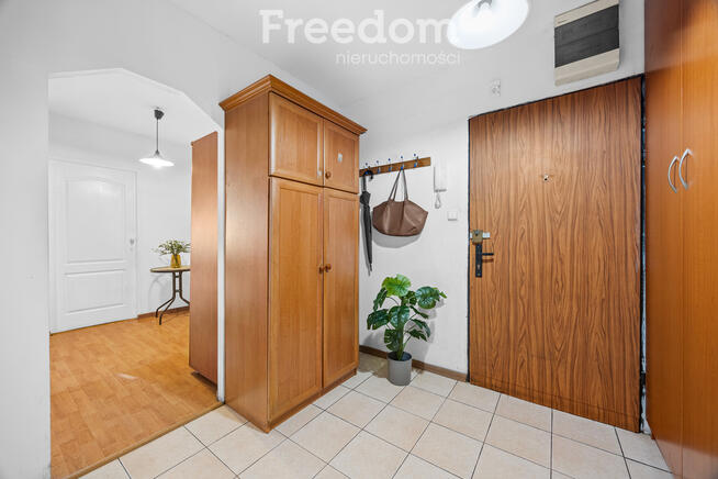 Mieszkanie 2-pokojowe z dużym tarasem w Piasecznie