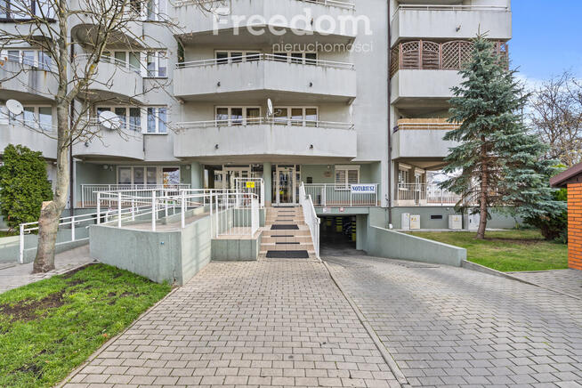 Mieszkanie 2-pokojowe z dużym tarasem w Piasecznie