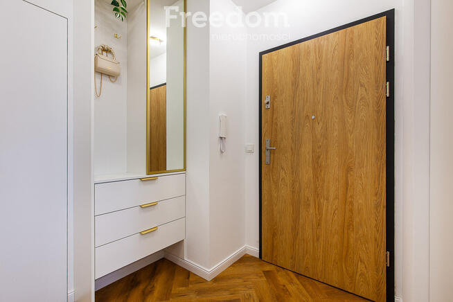 Nowe, wykończone w wysokim standardzie 3 pokoje